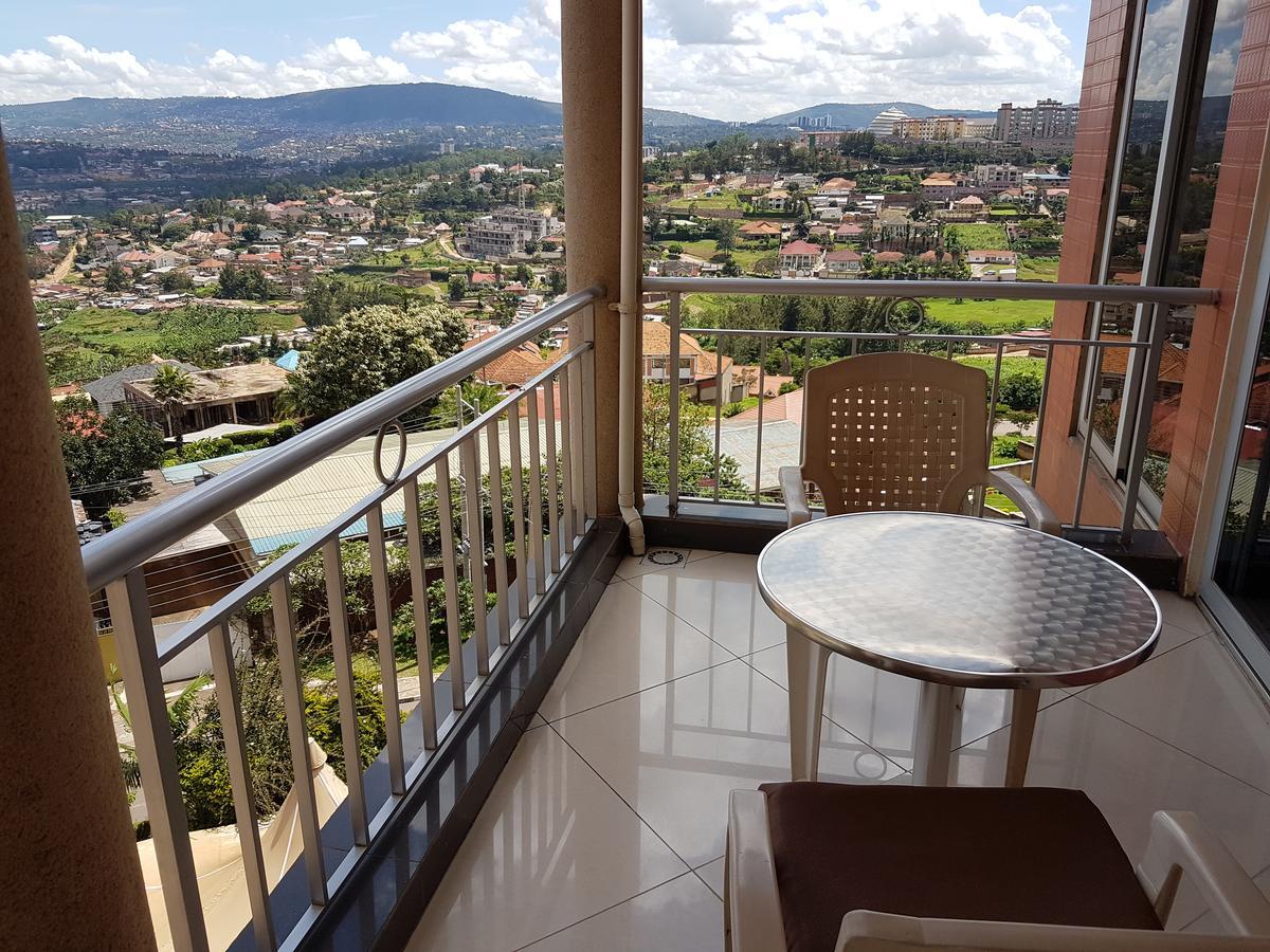 Beausejour Hotel Kigali Bagian luar foto
