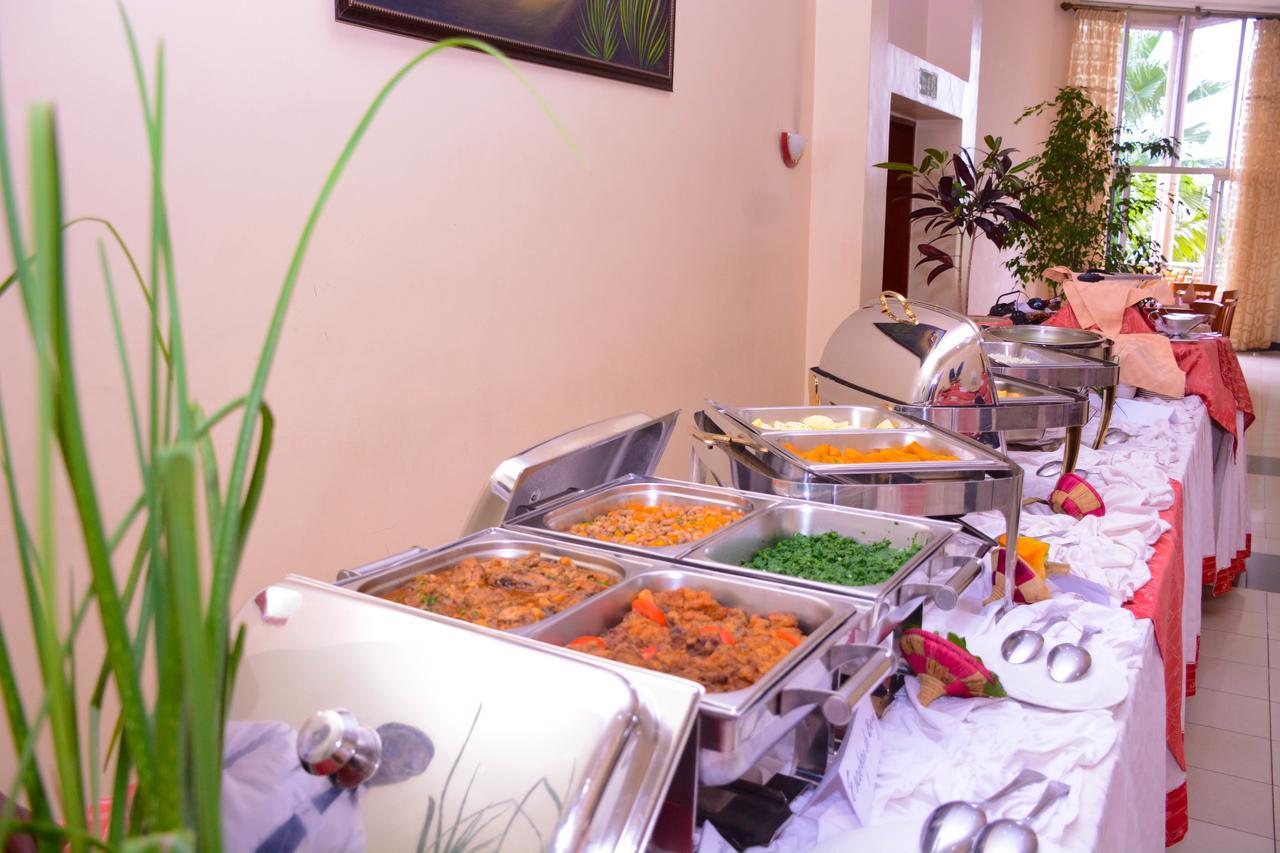 Beausejour Hotel Kigali Bagian luar foto